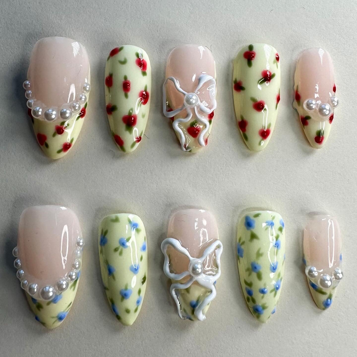 Press on nails| coquette dreams