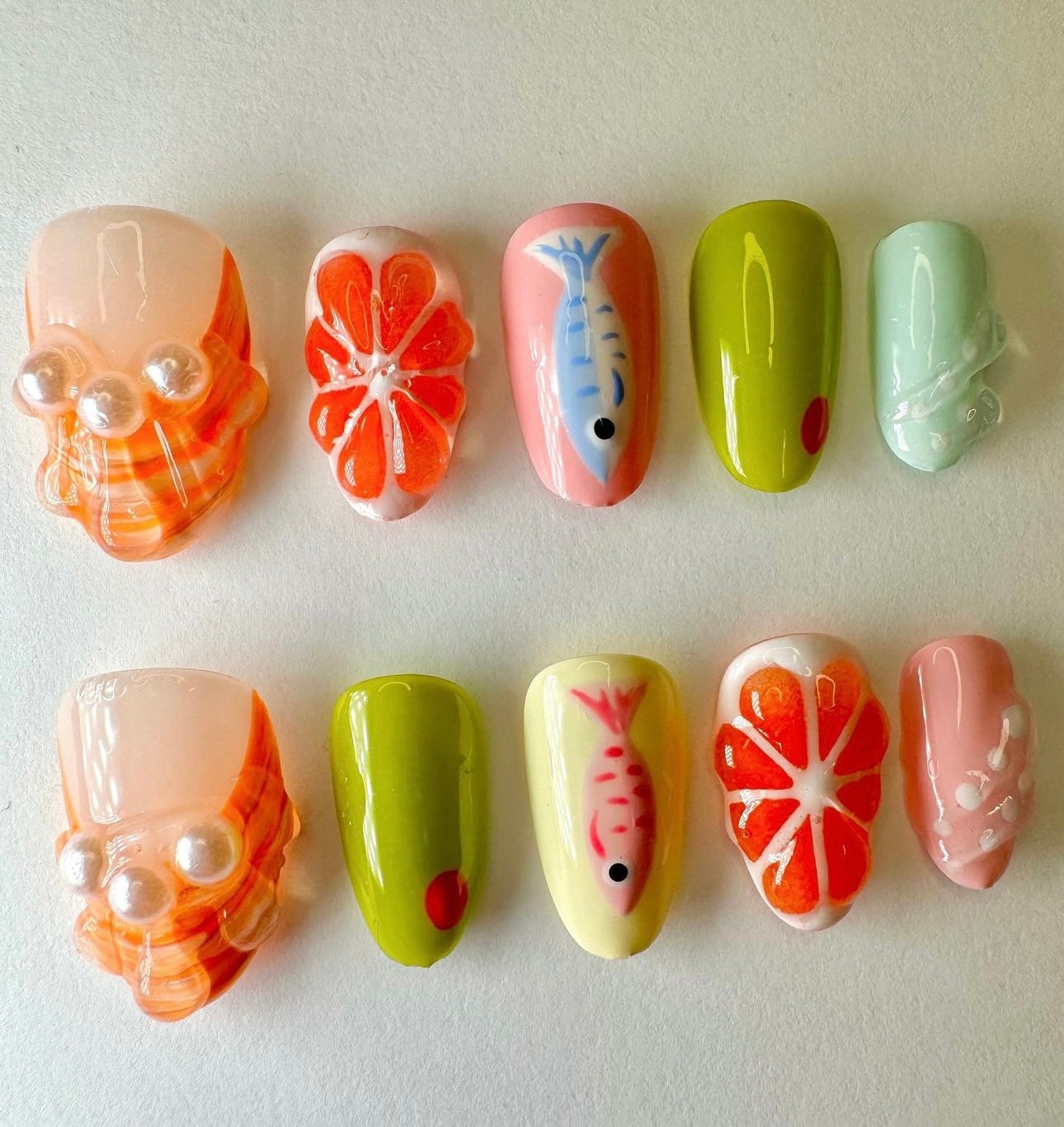 Press on nails| Fun in the sun