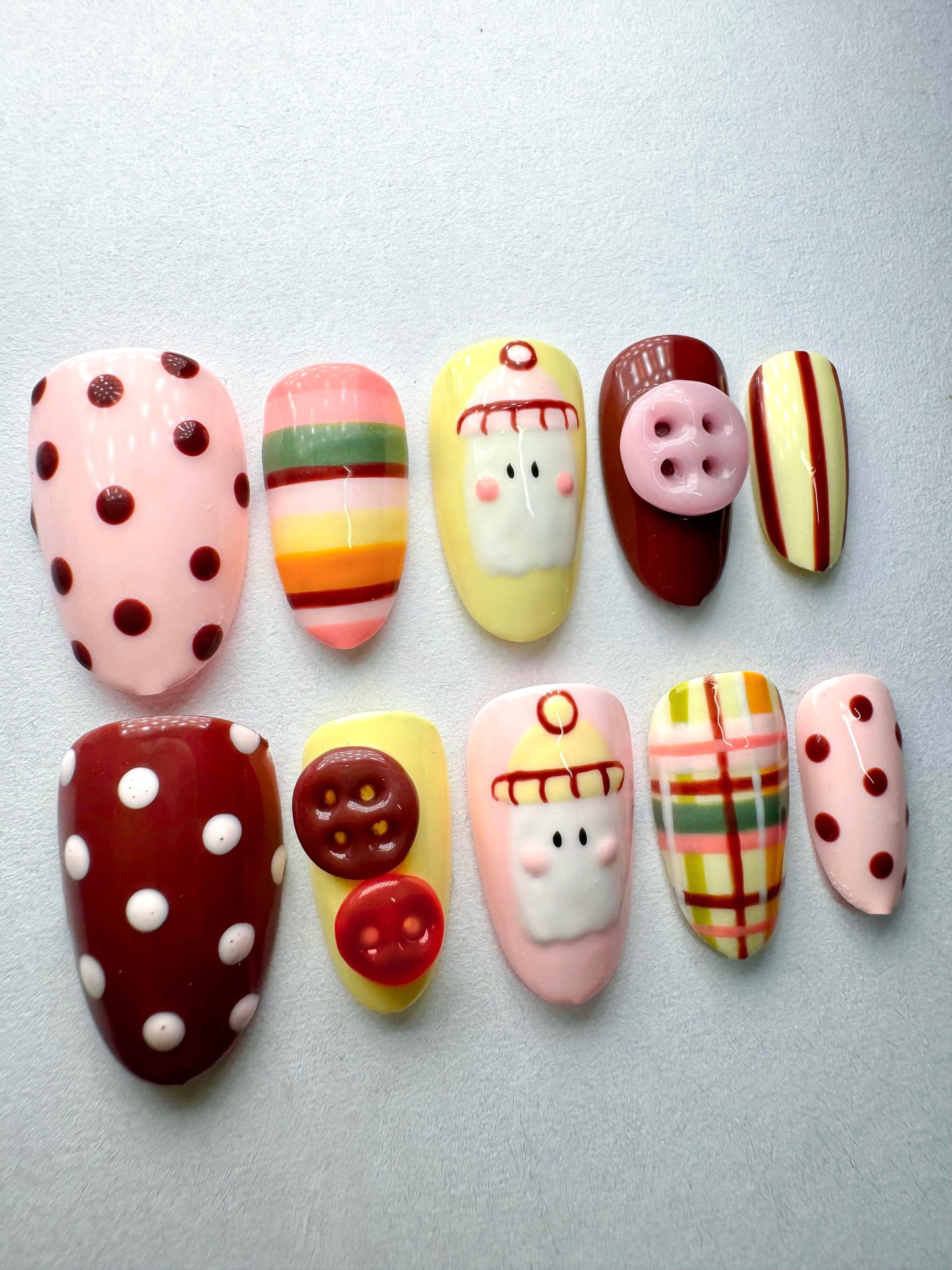 Press on nails| sweater weather