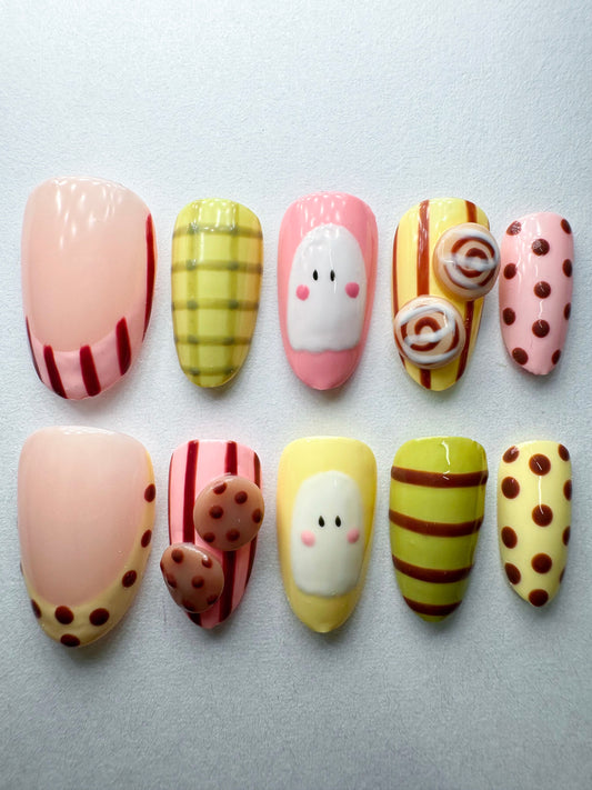 Press on nails| freshly baked set