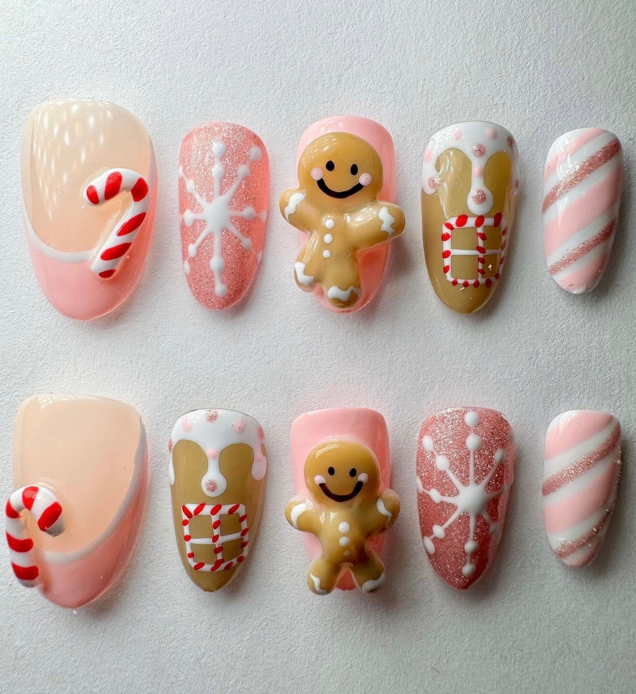 Press on nails| Gingerbread lane