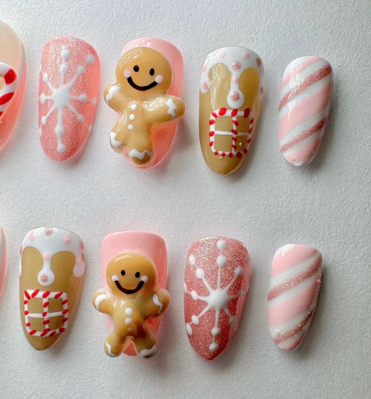 Press on nails| Gingerbread lane