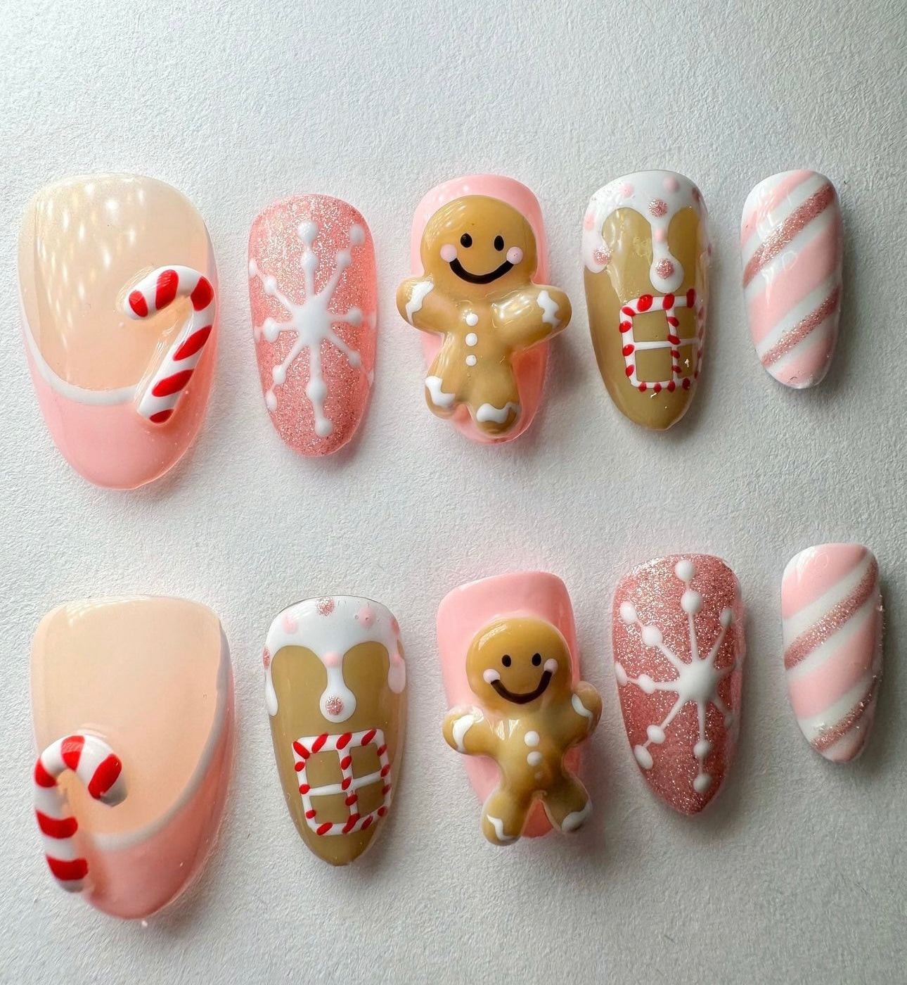 Press on nails| Gingerbread lane